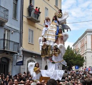 Foto Folklore religioso? Possibile attrattore turistico? In quali forme?